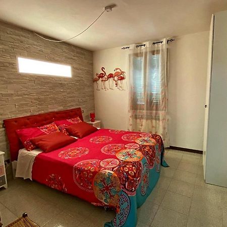 La Casa Colorata Apartment Citta di Castello Luaran gambar