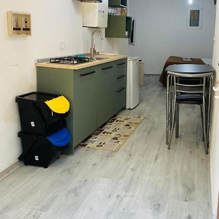 La Casa Colorata Apartment Citta di Castello Luaran gambar