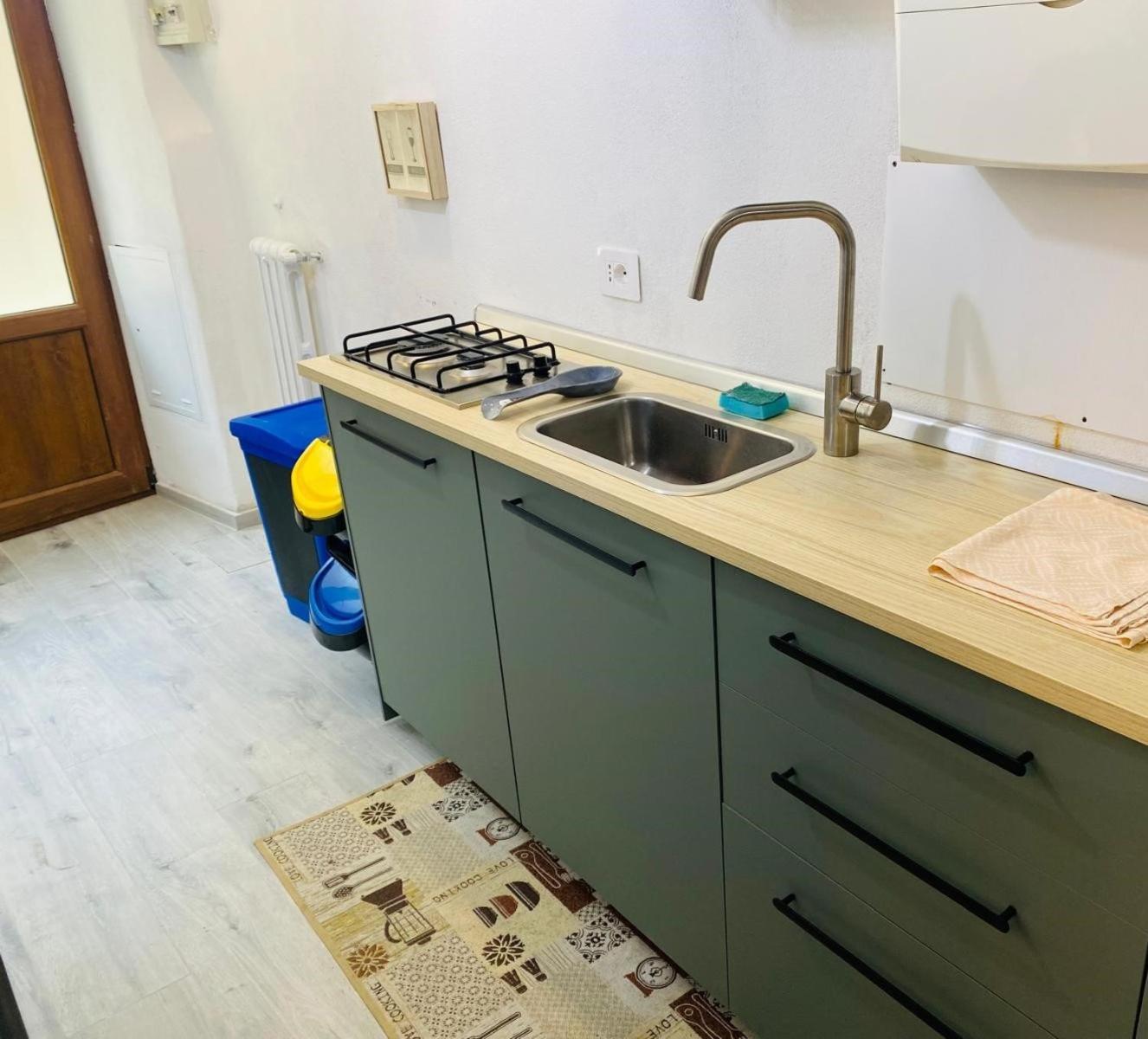La Casa Colorata Apartment Citta di Castello Luaran gambar